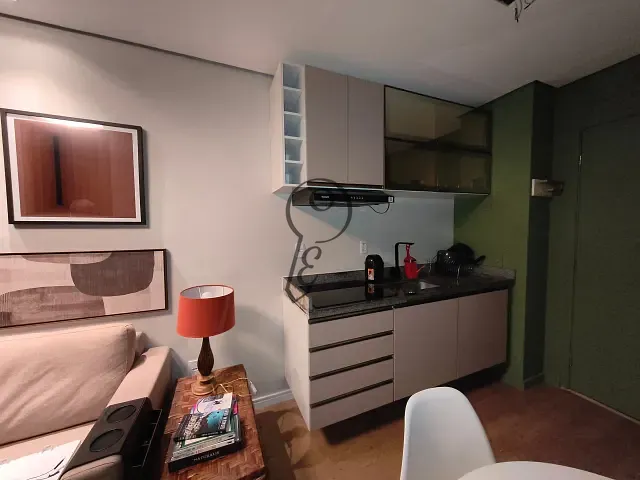 Apartamento 1 quarto e 1 banheiro, para alugar, no bairro Centro em São Paulo