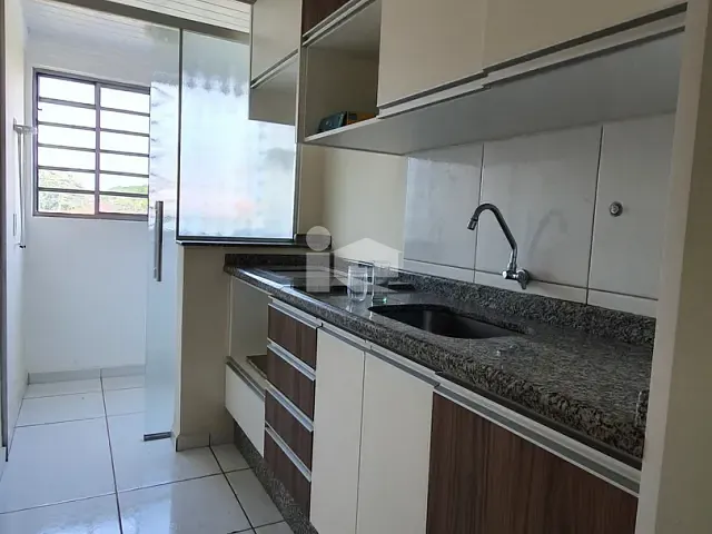 Apartamento 2 quartos e 1 banheiro, para alugar, no bairro Vila Oliveira em Rolândia