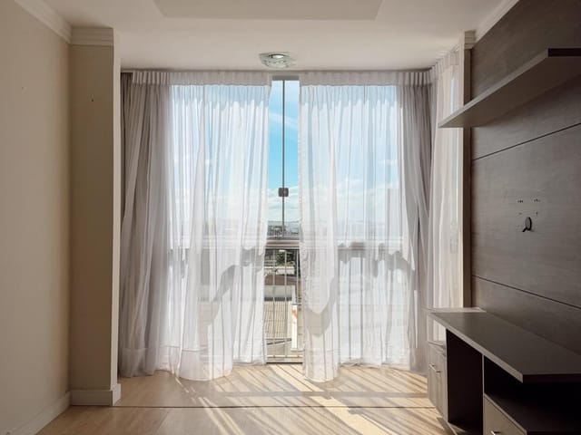 Apartamento 2 quartos e 2 banheiros, à venda, no bairro Parque Residencial Laranjeiras em Serra