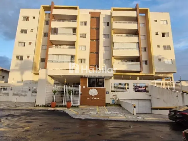 Apartamento 2 quartos e 2 banheiros, à venda, no bairro Itapuã em Salvador