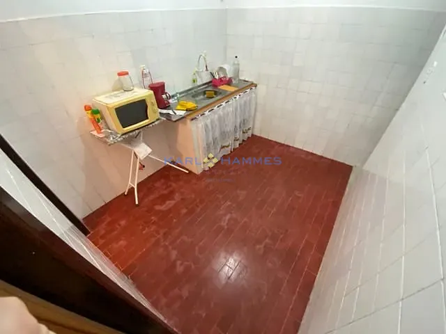 Apartamento 1 quarto e 1 banheiro, à venda, no bairro Chácara Flora em Petrópolis