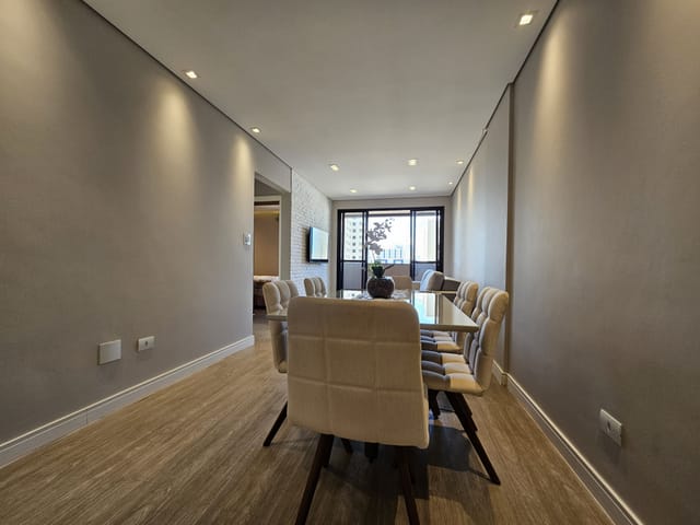 Foto do Apartamento - Apartamento à venda 2 Quartos, 1 Vaga, 67M², Centro, Londrina - PR | EDIFICIO REGINA IZABEL | Londrina Cred Imóveis