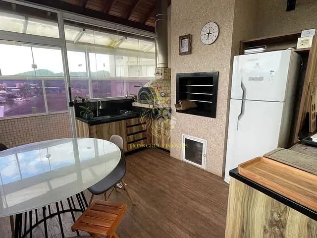 Apartamento 3 quartos e 4 banheiros, à venda, no bairro Centro em Balneário Camboriú