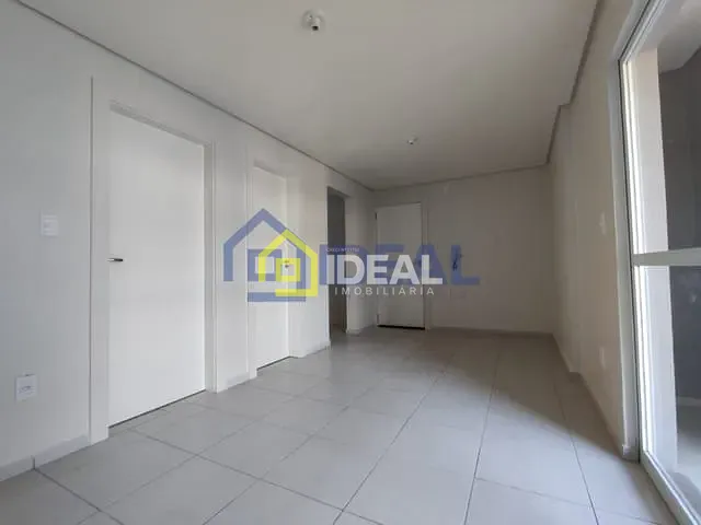 Apartamento 1 quarto e 1 banheiro, à venda, no bairro Sunti em Concórdia