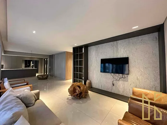 Apartamento com 390m² 3 quartos e 5 banheiros, à venda, no bairro Gleba Fazenda Palhano em Londrina