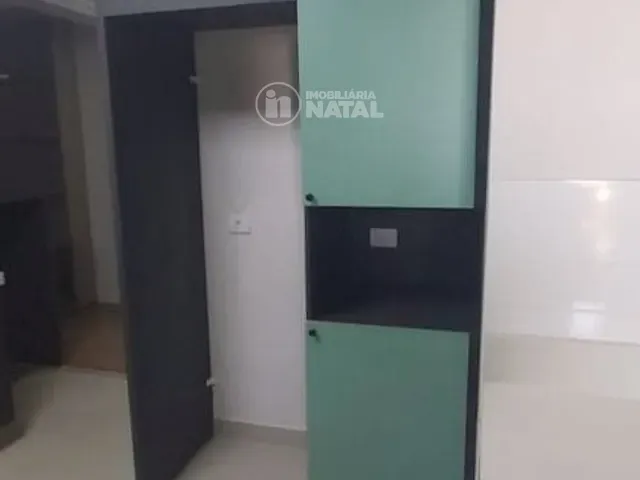 Apartamento com 119m² 2 quartos e 2 banheiros, à venda, no bairro Antares em Londrina