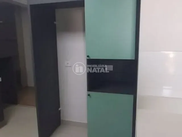 Apartamento com 119m² 2 quartos e 2 banheiros, à venda, no bairro Antares em Londrina
