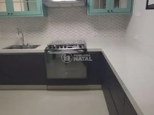 Apartamento com 119m² 2 quartos e 2 banheiros, à venda, no bairro Antares em Londrina