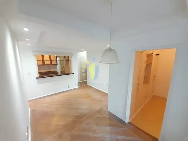 Apartamento com 68m² 2 quartos e 2 banheiros, à venda, no bairro Copacabana em Rio de Janeiro