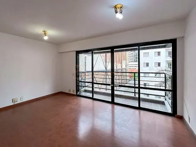 Apartamento 3 quartos e 2 banheiros, à venda, no bairro Vila Olímpia em São Paulo