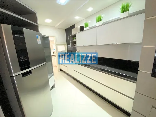 Apartamento com 161m², à venda, no bairro Centro em Marau