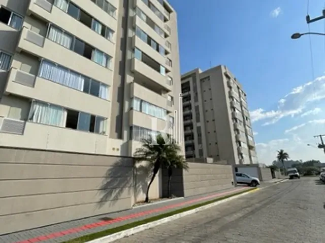 Apartamento 2 quartos e 1 banheiro, à venda, no bairro Centro em Tijucas