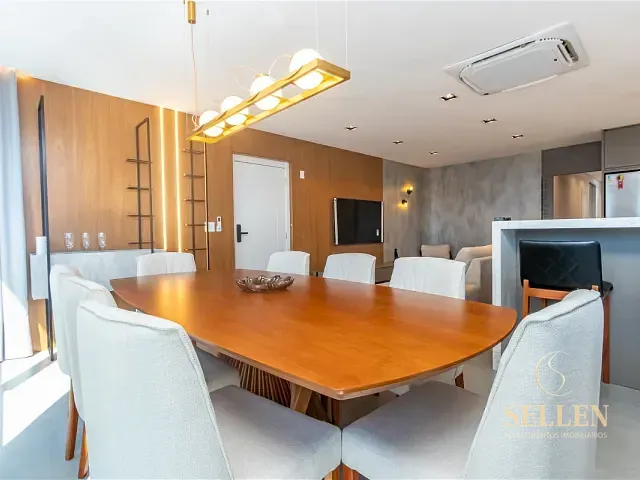 Apartamento com 253m² 4 quartos e 5 banheiros, à venda, no bairro Pioneiros em Balneário Camboriú