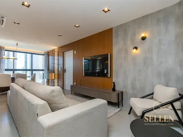 Apartamento com 253m² 4 quartos e 5 banheiros, à venda, no bairro Pioneiros em Balneário Camboriú