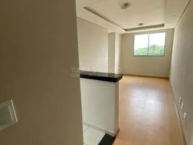 Apartamento com 47m² 2 quartos e 1 banheiro, à venda, no bairro Pinheirinho em Curitiba