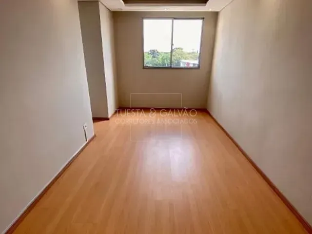 Apartamento com 47m² 2 quartos e 1 banheiro, à venda, no bairro Pinheirinho em Curitiba