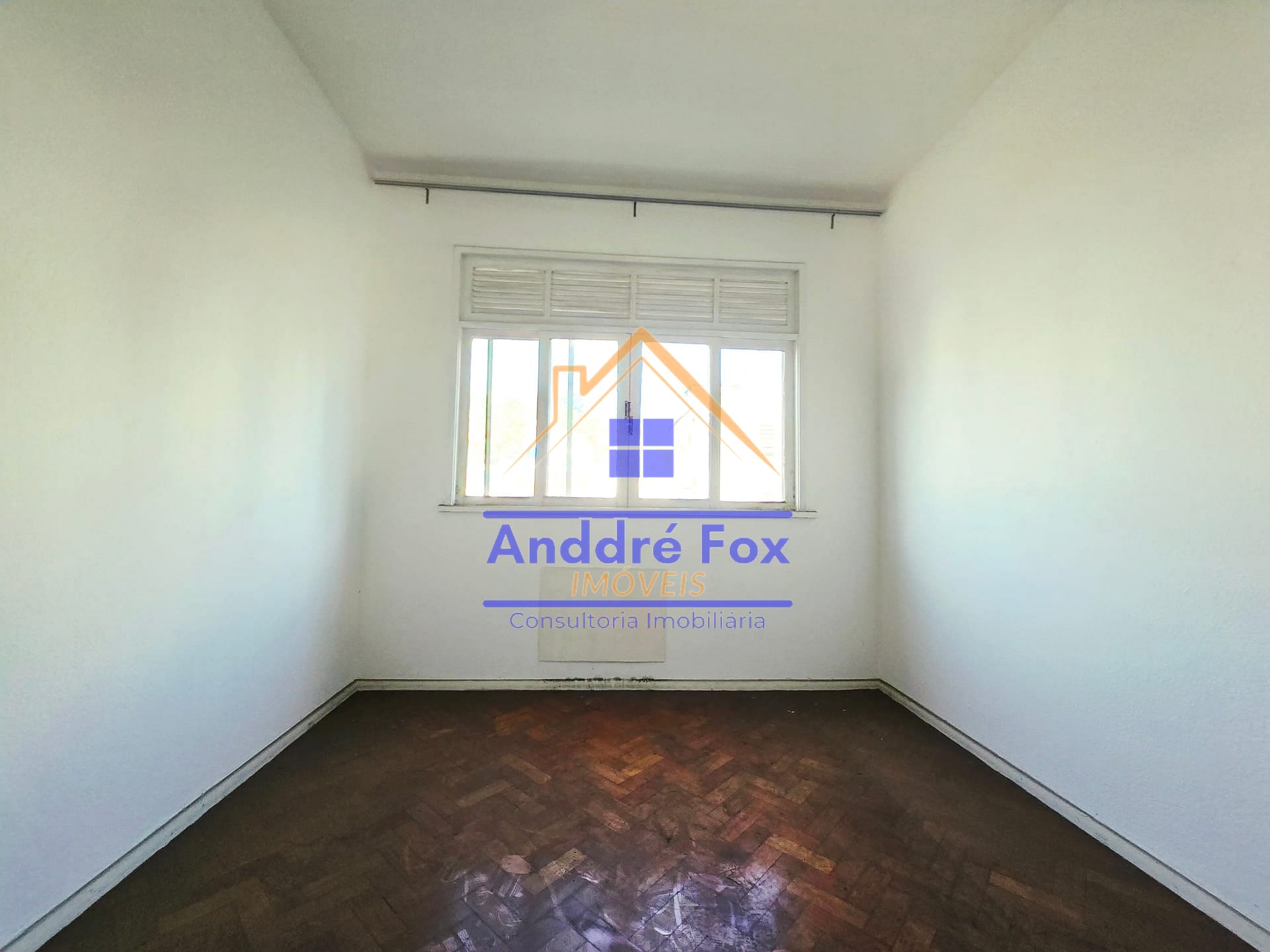 Apartamento à venda com 2 quartos, 75m² - Foto 13