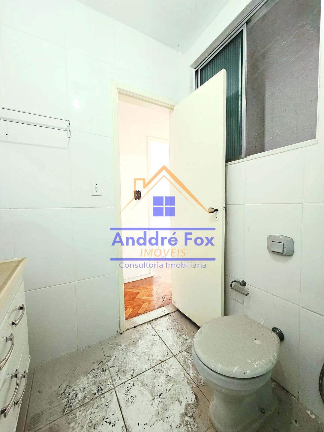 Apartamento à venda com 2 quartos, 75m² - Foto 18