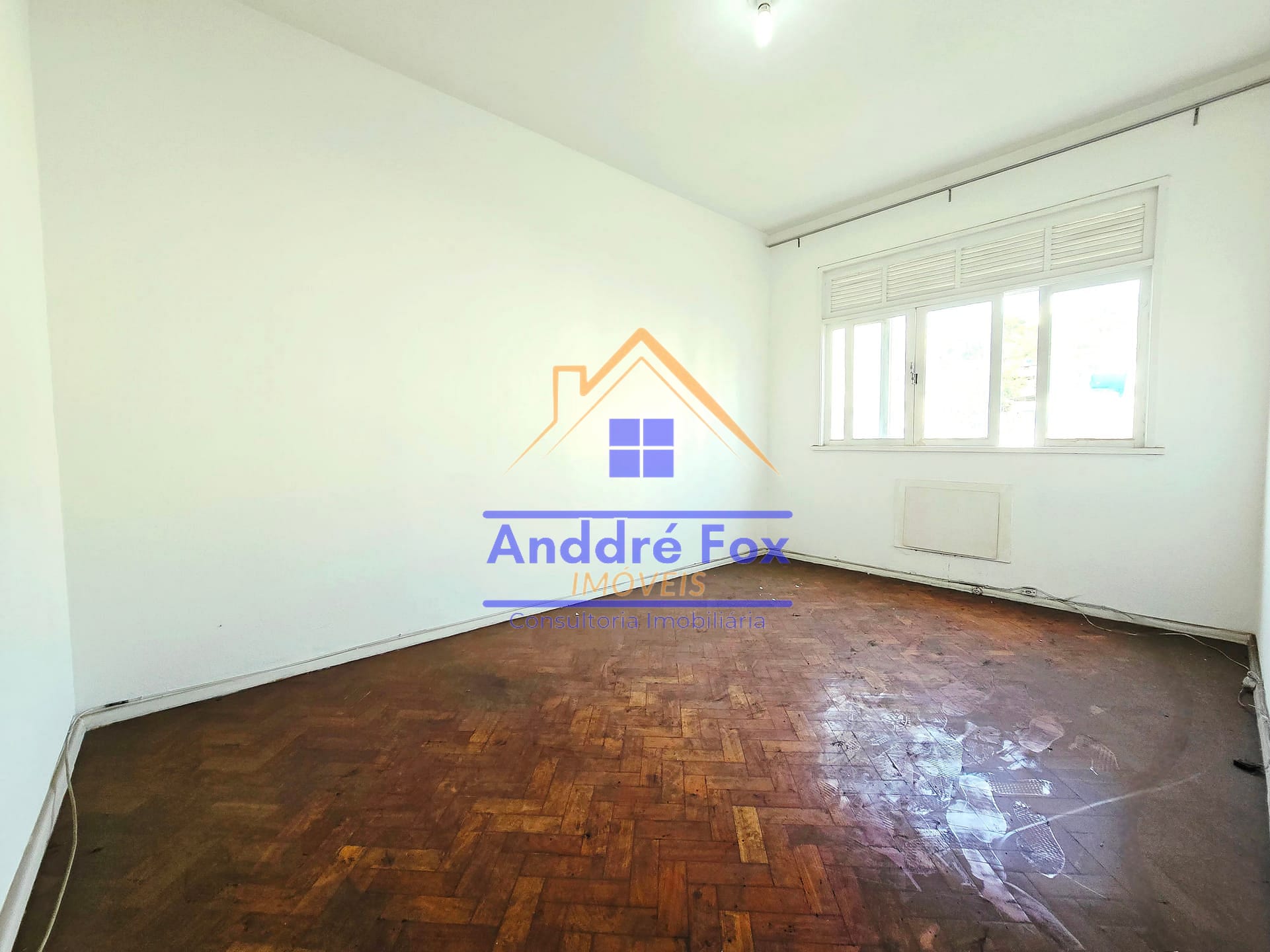 Apartamento à venda com 2 quartos, 75m² - Foto 19