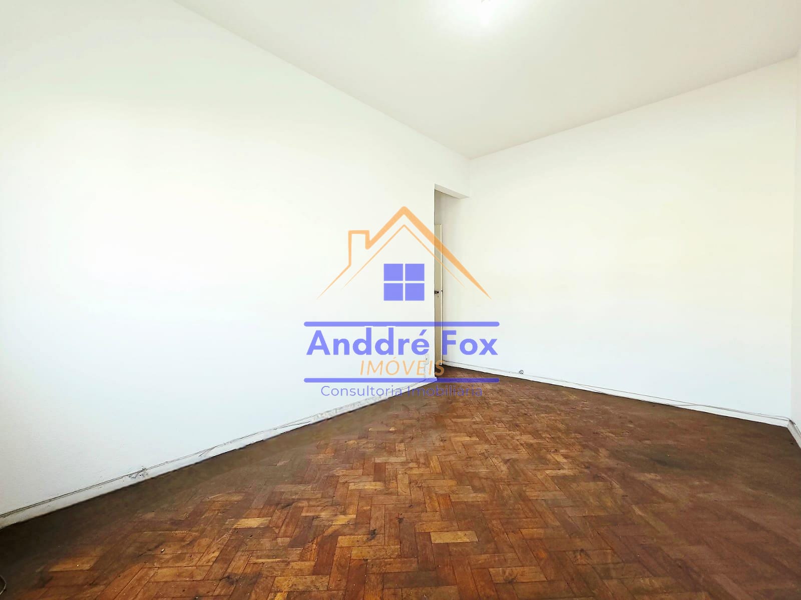 Apartamento à venda com 2 quartos, 75m² - Foto 21