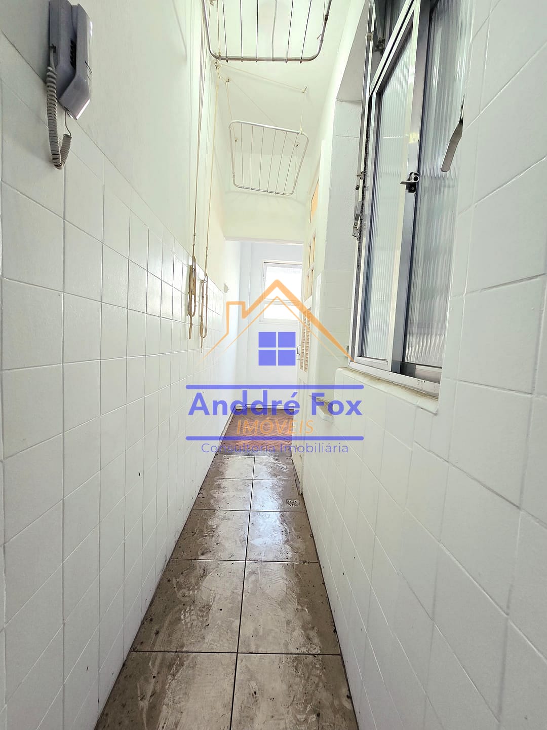 Apartamento à venda com 2 quartos, 75m² - Foto 25