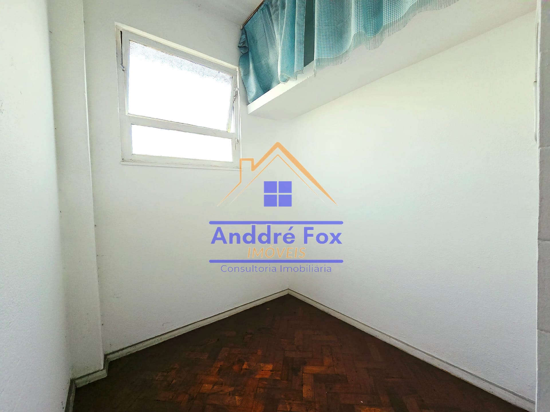 Apartamento à venda com 2 quartos, 75m² - Foto 26