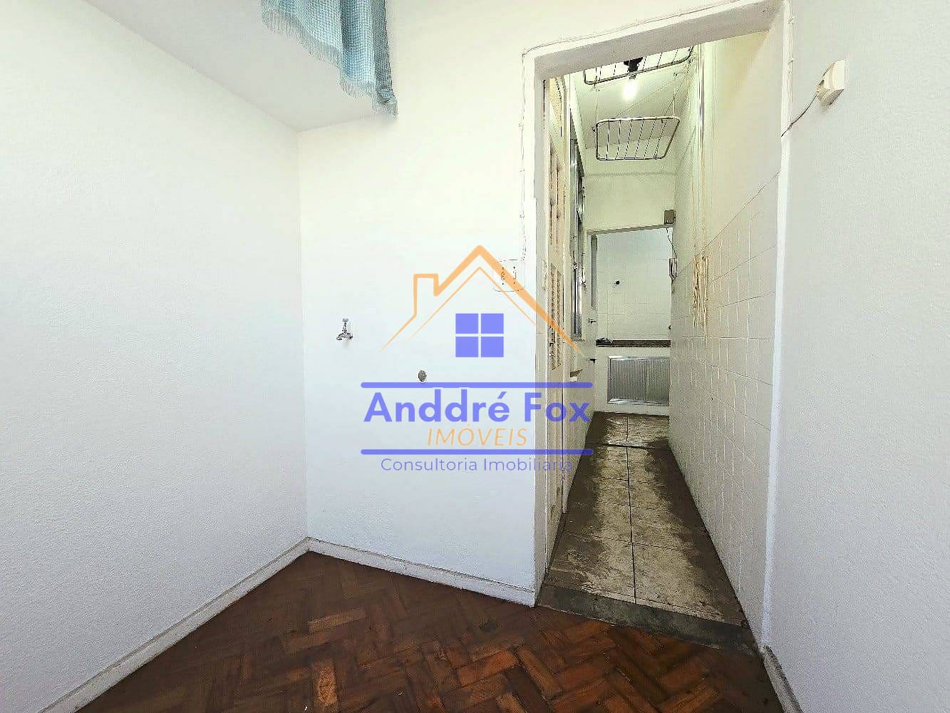 Apartamento à venda com 2 quartos, 75m² - Foto 27