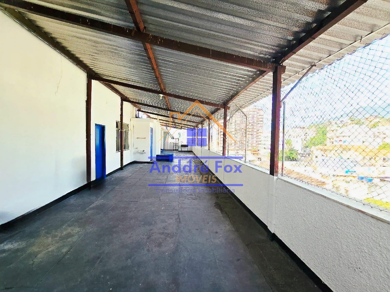 Apartamento à venda com 2 quartos, 75m² - Foto 30