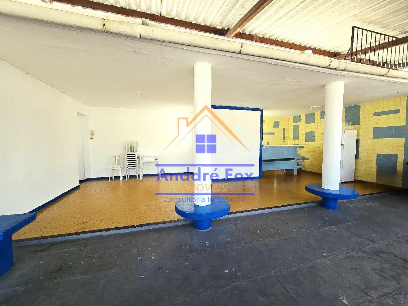 Apartamento à venda com 2 quartos, 75m² - Foto 31