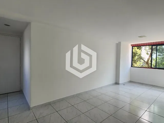 Apartamento 3 quartos e 2 banheiros, à venda, no bairro Boa Viagem em Recife