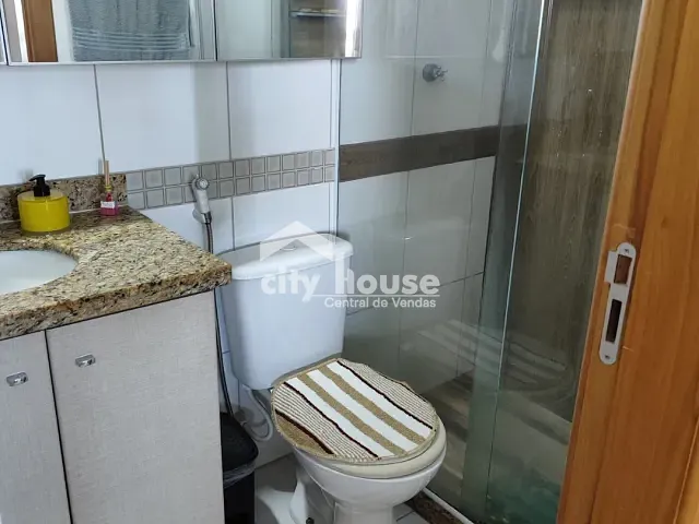 Apartamento 2 quartos e 2 banheiros, à venda, no bairro Praia de Itaparica em Vila Velha