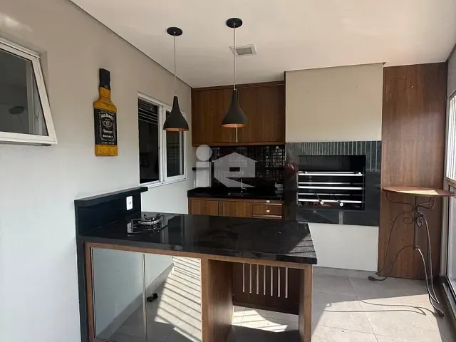 Apartamento 3 quartos e 3 banheiros, à venda, no bairro Centro em Rolândia