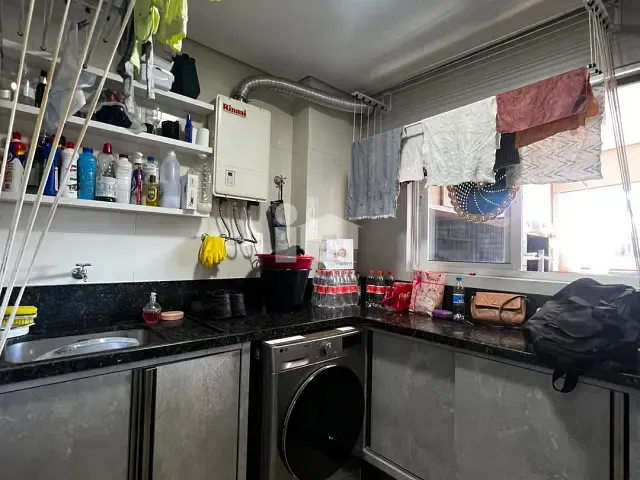 Apartamento 3 quartos e 2 banheiros, à venda, no bairro Centro em Rolândia