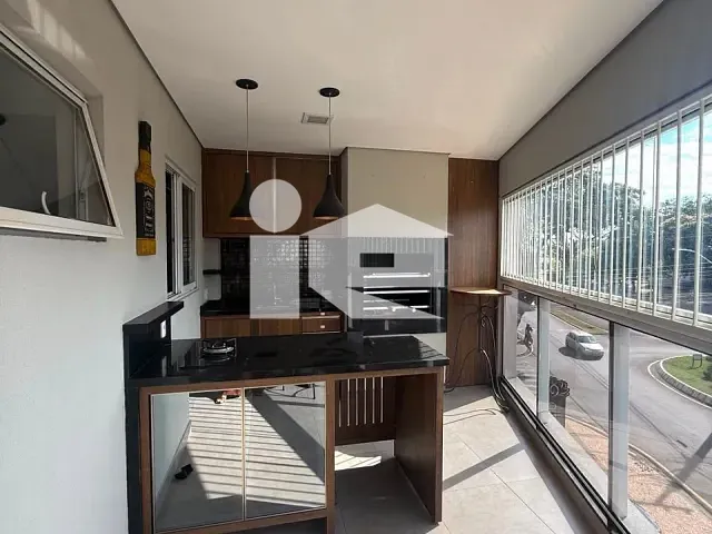 Apartamento 3 quartos e 3 banheiros, à venda, no bairro Centro em Rolândia