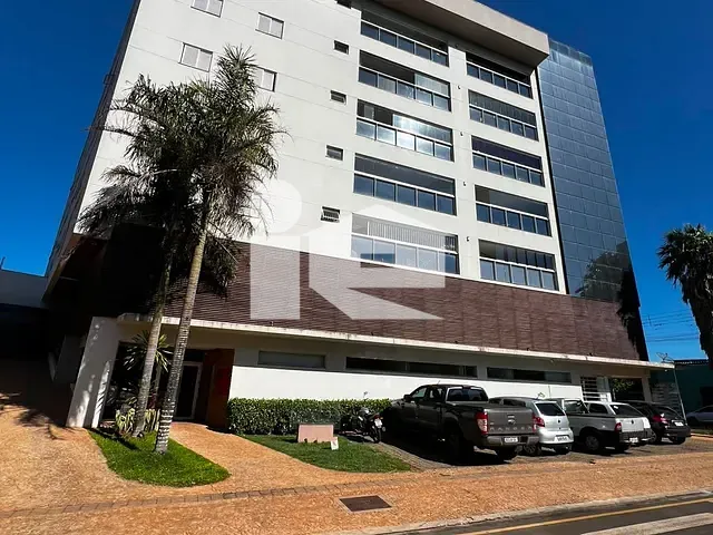 Apartamento 3 quartos e 3 banheiros, à venda, no bairro Centro em Rolândia