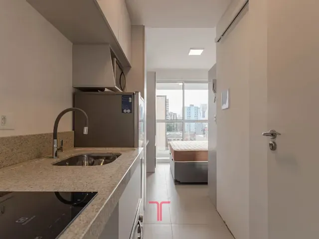 Apartamento com 29m² 1 quarto e 1 banheiro, para alugar, no bairro Centro em Curitiba