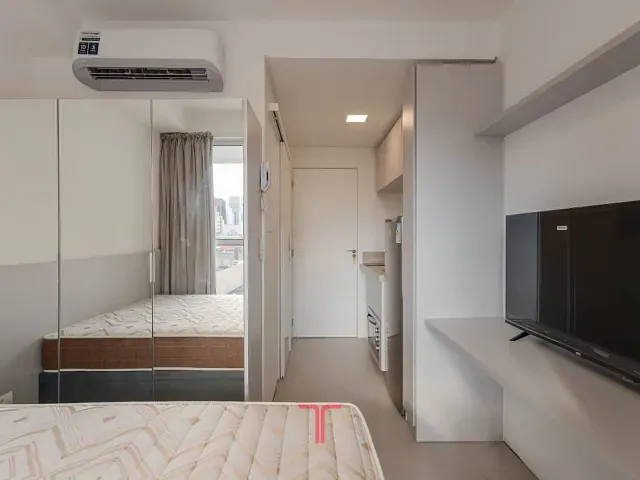 Apartamento com 29m² 1 quarto e 1 banheiro, para alugar, no bairro Centro em Curitiba
