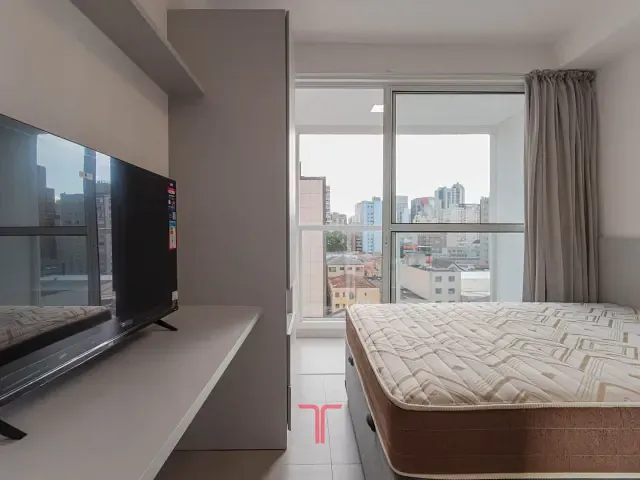Apartamento com 29m² 1 quarto e 1 banheiro, para alugar, no bairro Centro em Curitiba