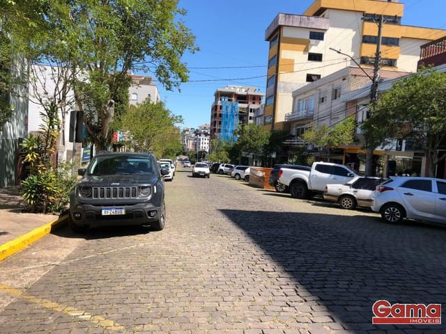 Apartamento 1 quarto e 1 banheiro, para alugar, no bairro Centro em Nova Prata