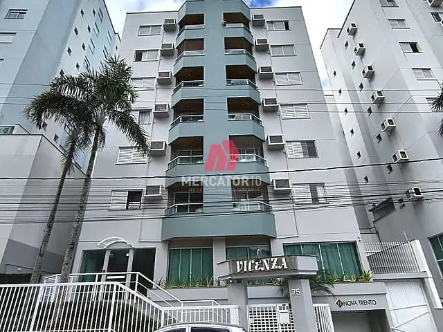 Apartamento 2 quartos e 1 banheiro, para alugar, no bairro Victor Konder em Blumenau