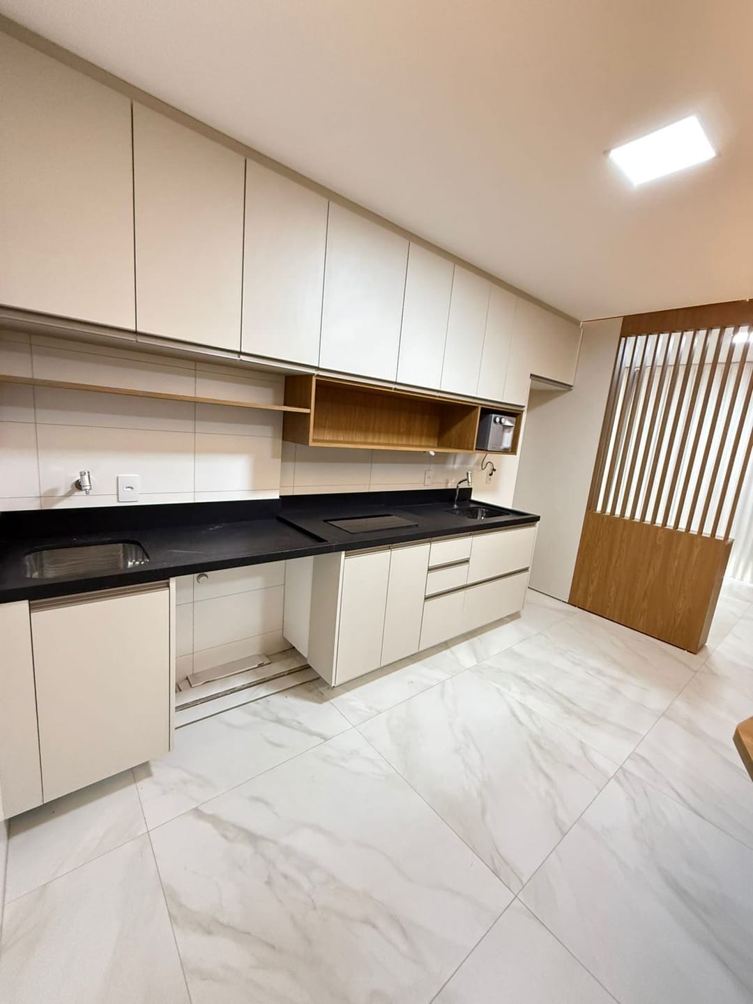 Apartamento à venda com 1 quarto, 39m² - Foto 1