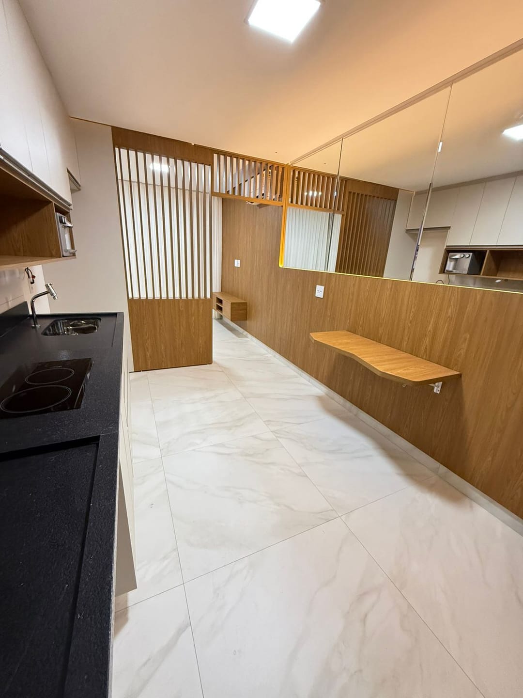 Apartamento à venda com 1 quarto, 39m² - Foto 2