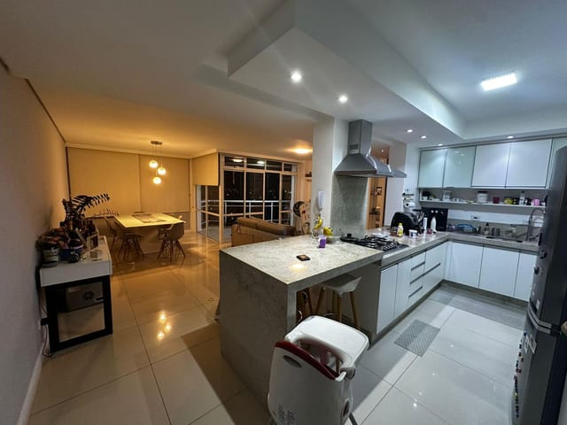 Foto do Apartamento - Apartamento com 03 dormitórios e 02 vagas de garagem à venda, no Indaiá, Caraguatatuba, Litoral Norte de SP | Innova Imobiliária