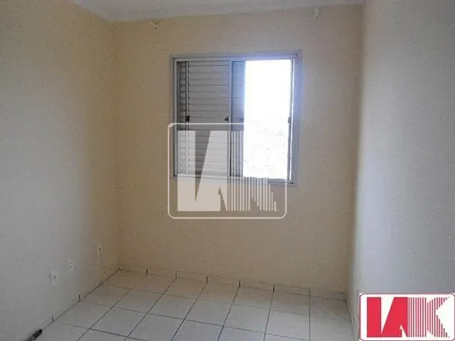 Apartamento 2 quartos e 1 banheiro, à venda, no bairro Vila Palmares em Santo André
