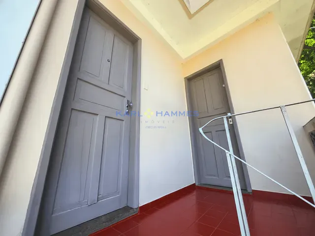 Apartamento 1 quarto e 1 banheiro, à venda, no bairro Centro em Petrópolis