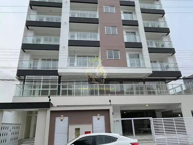 Apartamento 2 quartos e 2 banheiros, à venda, no bairro São Francisco de Assis em Camboriú