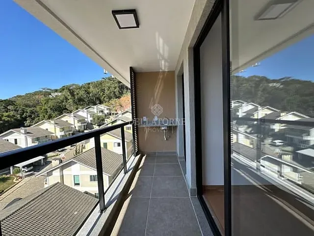 Apartamento 2 quartos e 2 banheiros, à venda, no bairro Várzea em Teresópolis
