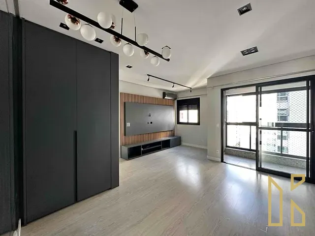 Apartamento com 113m² 1 quarto e 2 banheiros, à venda, no bairro Gleba Fazenda Palhano em Londrina
