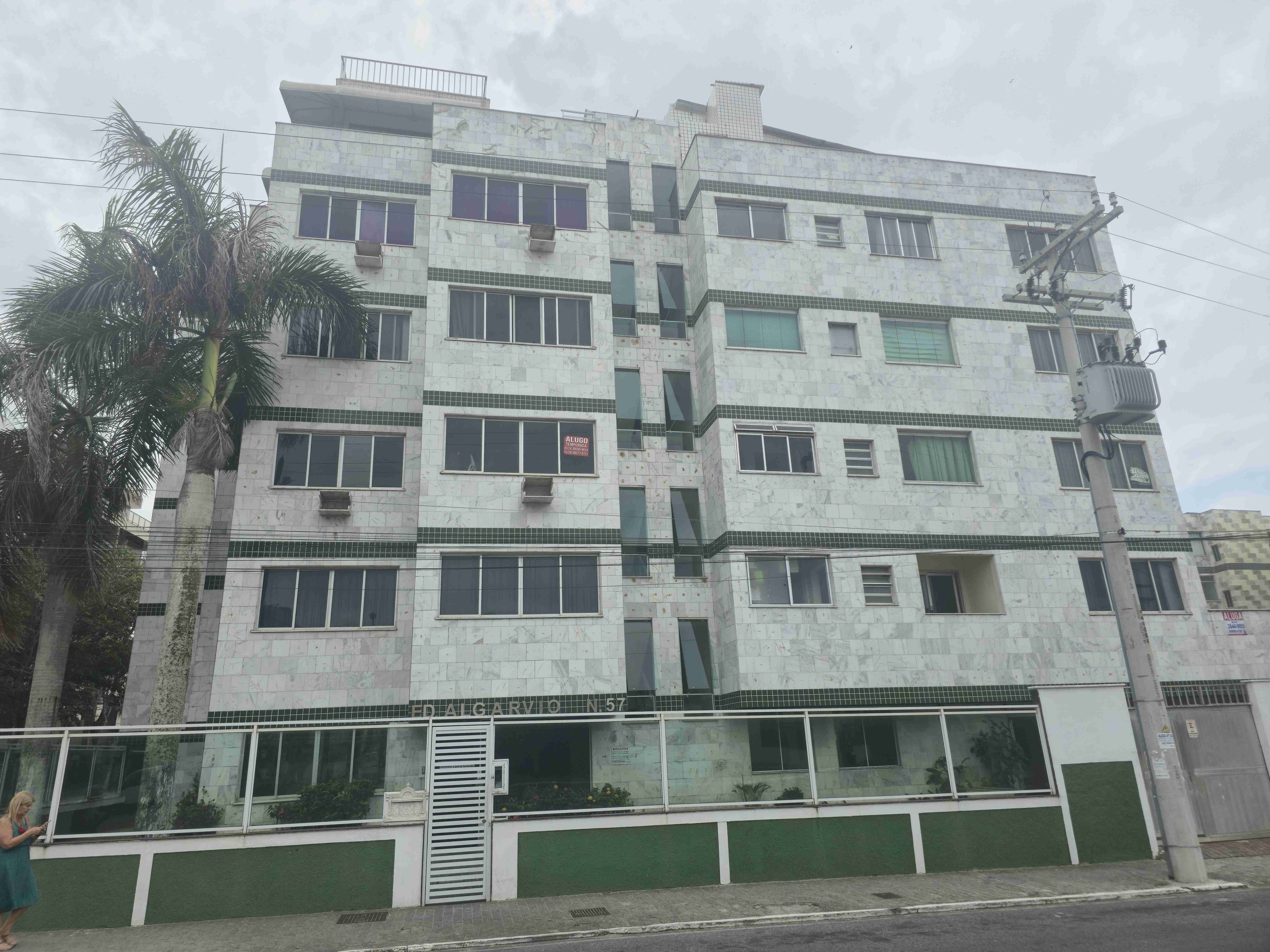 Apartamento para alugar com 2 quartos, 120m² - Foto 23