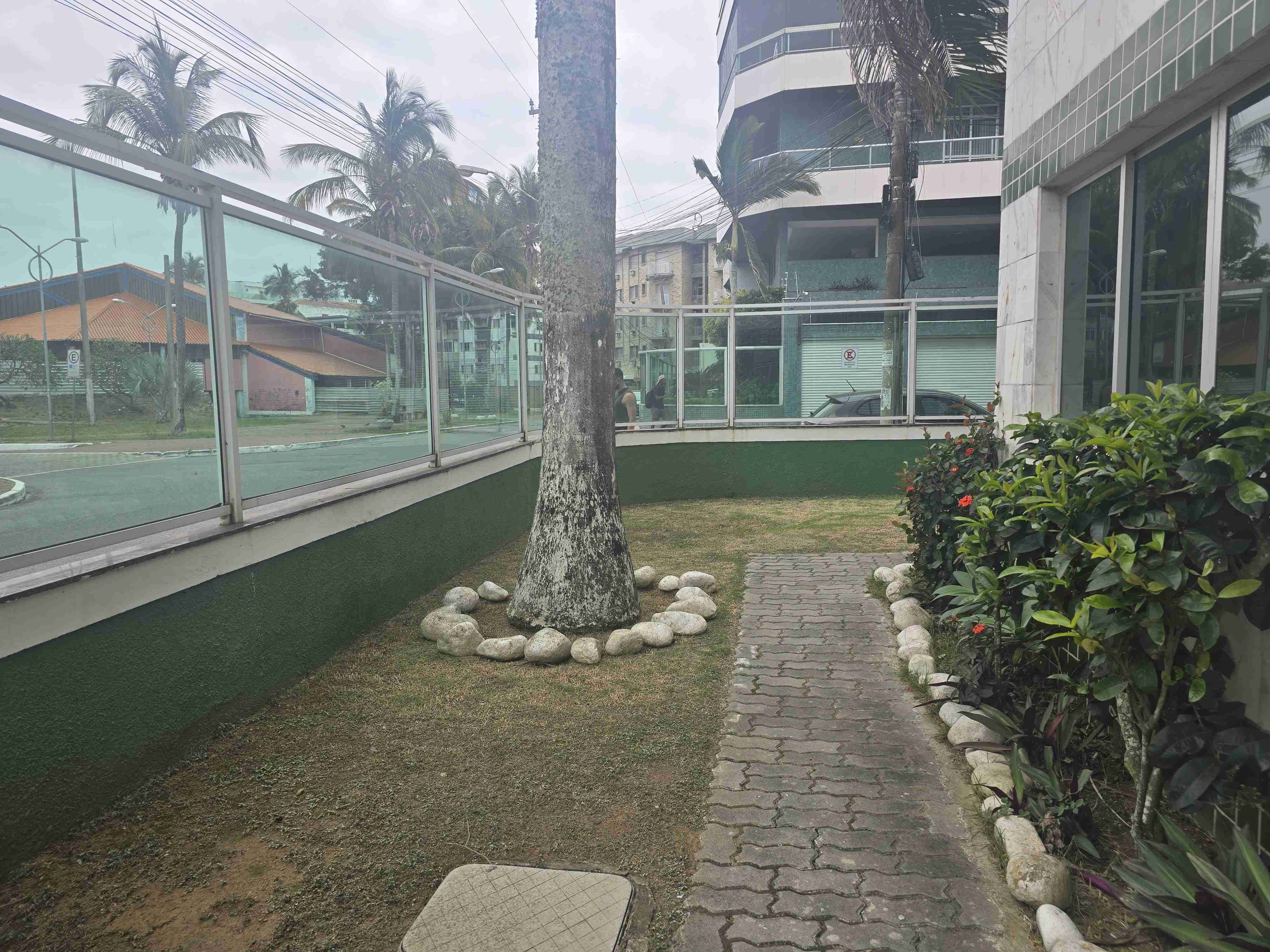 Apartamento para alugar com 2 quartos, 120m² - Foto 2